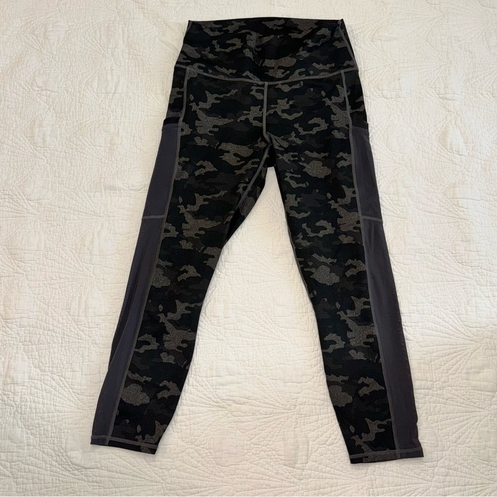 Fabletics powerhold Black and Gray camo Patterned Leggings